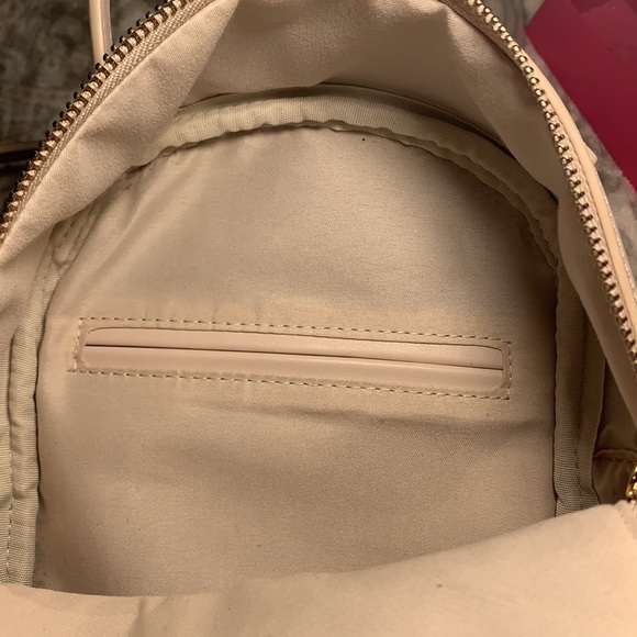 Mini Backback - Picture 9 of 11